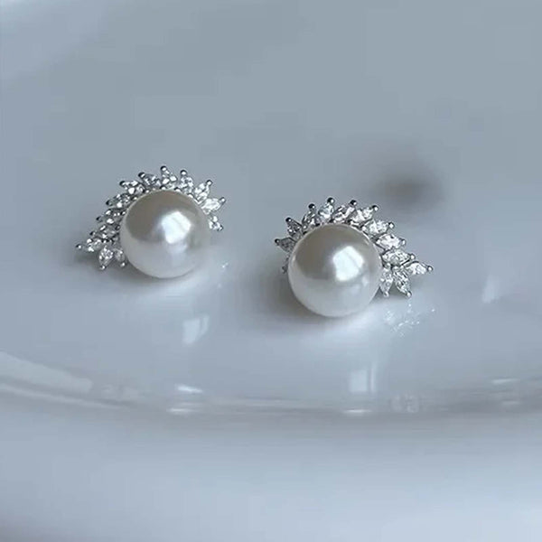925 Sterling Silver Glow Pearl Spark Studs